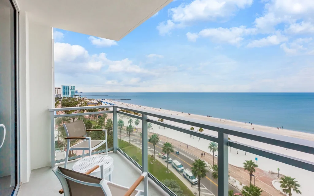 WCWB--InteriorandExterior-Gallery-14-5beee25ed7d9b